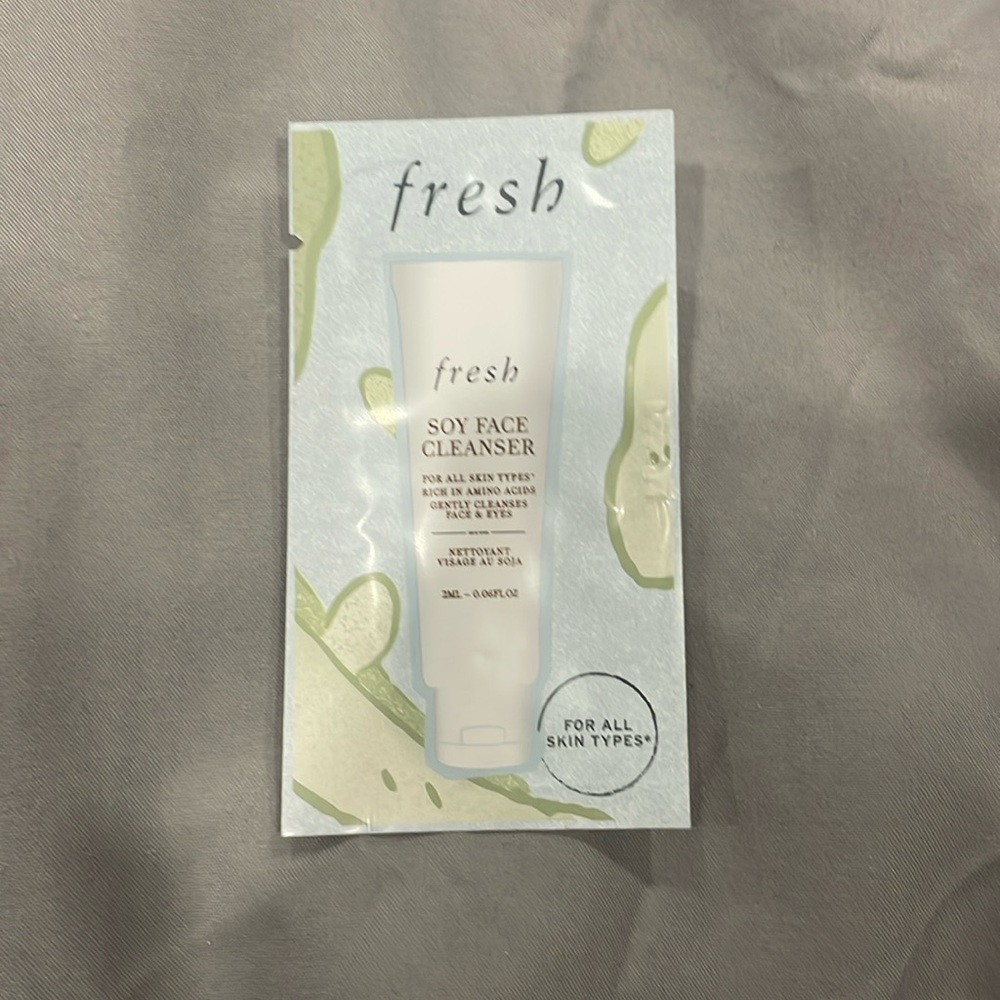 Fresh Soy Face Cleanser Sample